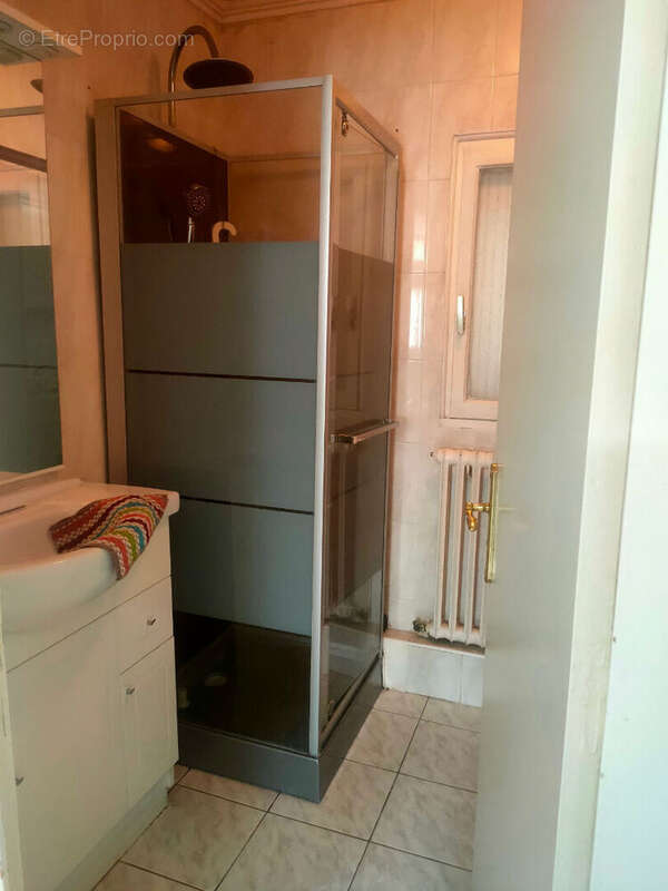 Maison familiale de 129,63 m² - La Ville-aux-Dames proche gare école commerces - photo 9