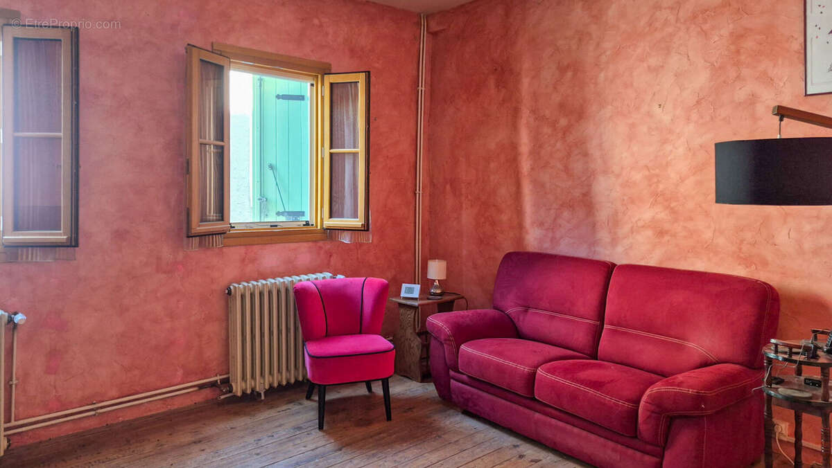 Maison de village de caractère de 5 chambres avec garage au cœur de Chalabre - photo 11