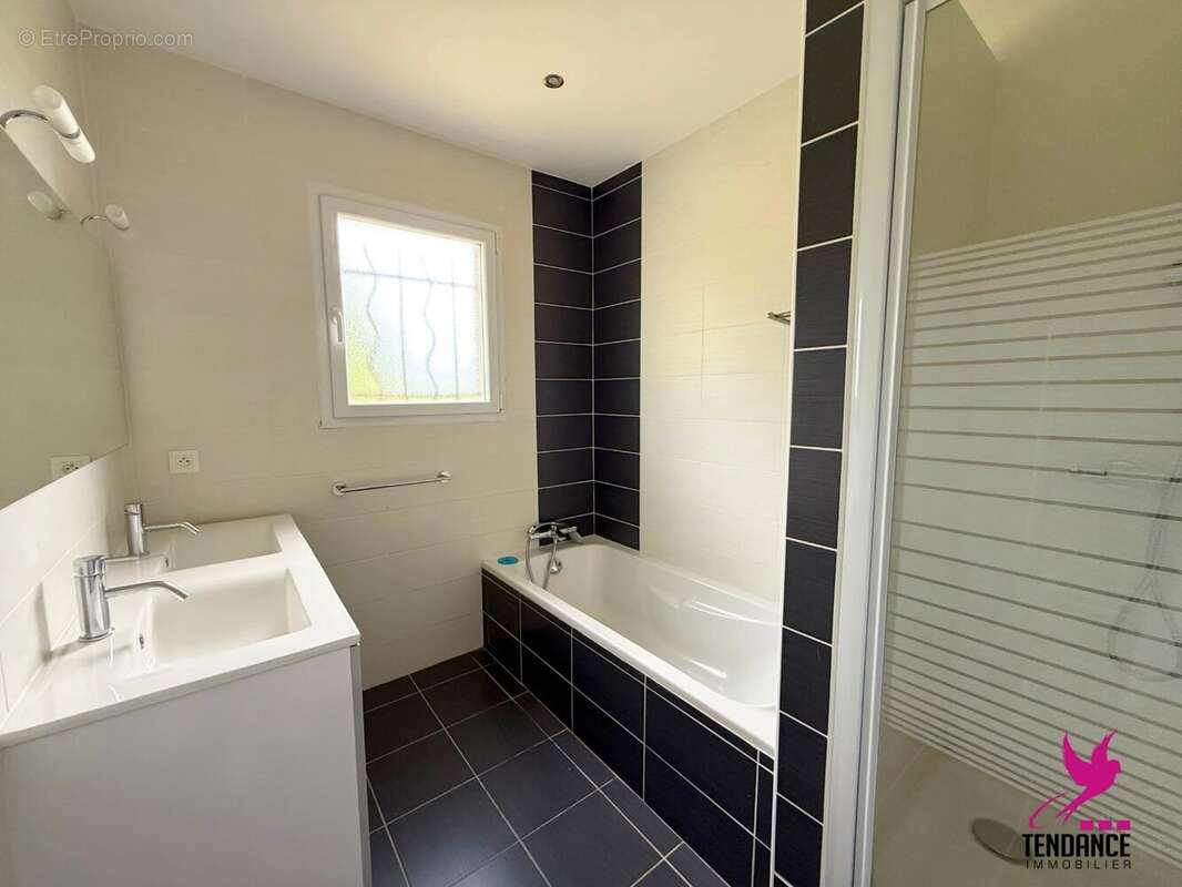 Villa T6 plain-pied : Vue Pyrénées, Piscine - photo 9