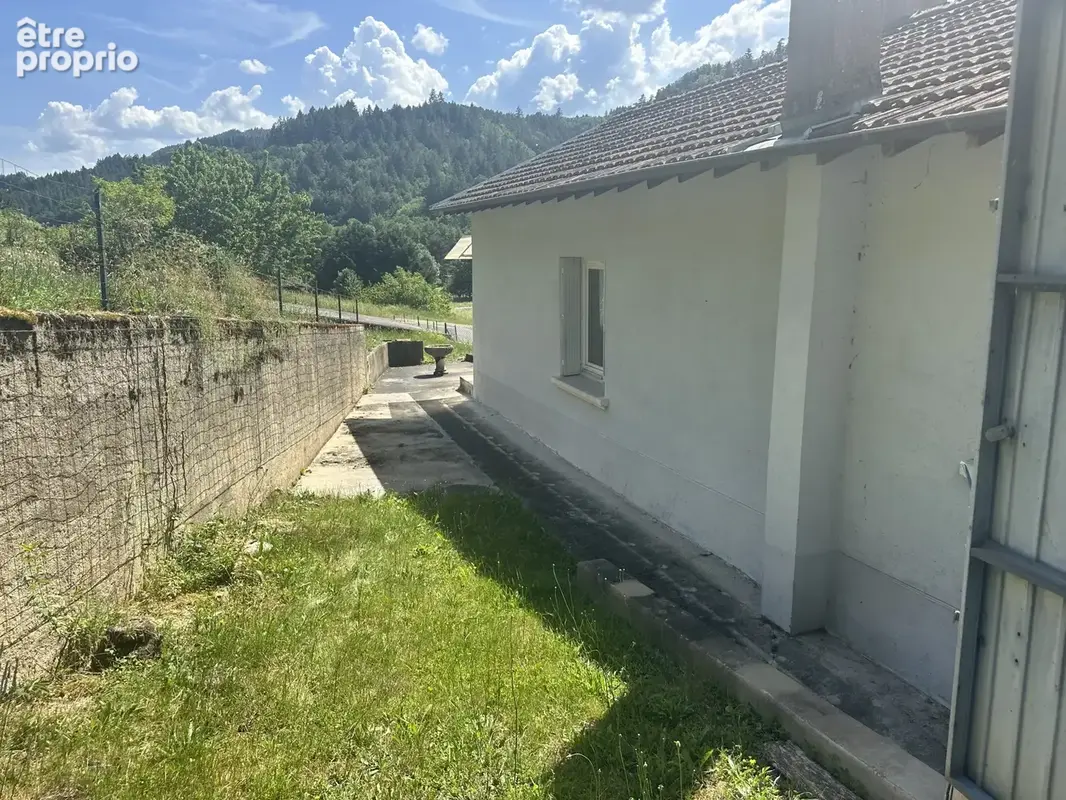 Maison individuelle à rénover, grand terrain et garage indépendant - photo 7
