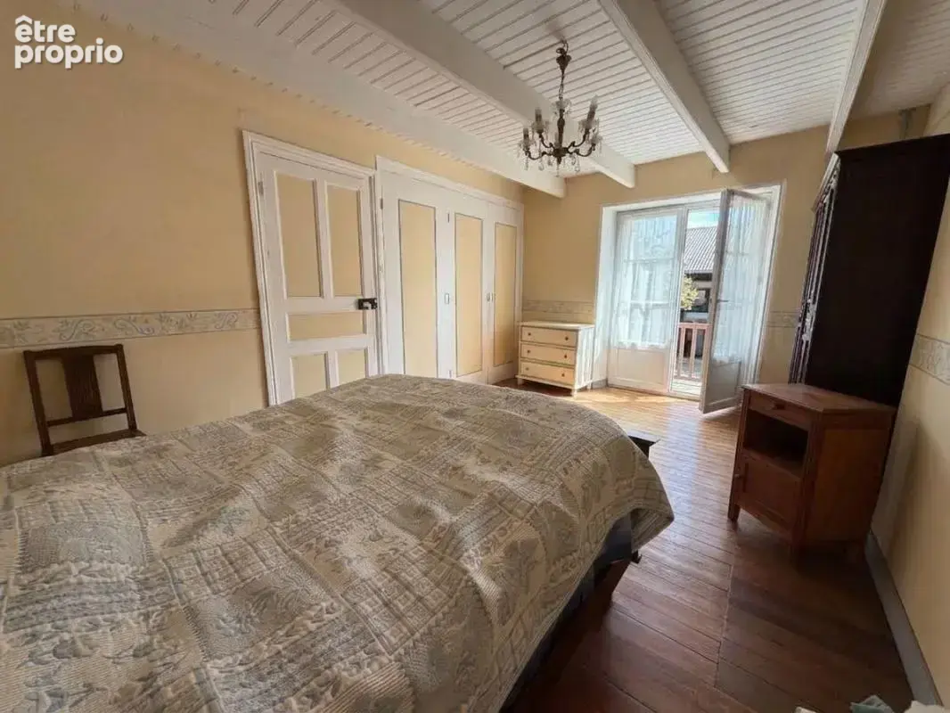 Plougastel-Daoulas, proche Keraliou maison T9 avec dépendance - photo 4