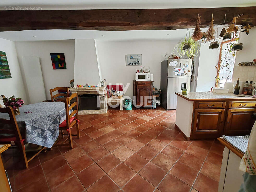 Maison à MILLY-LA-FORET