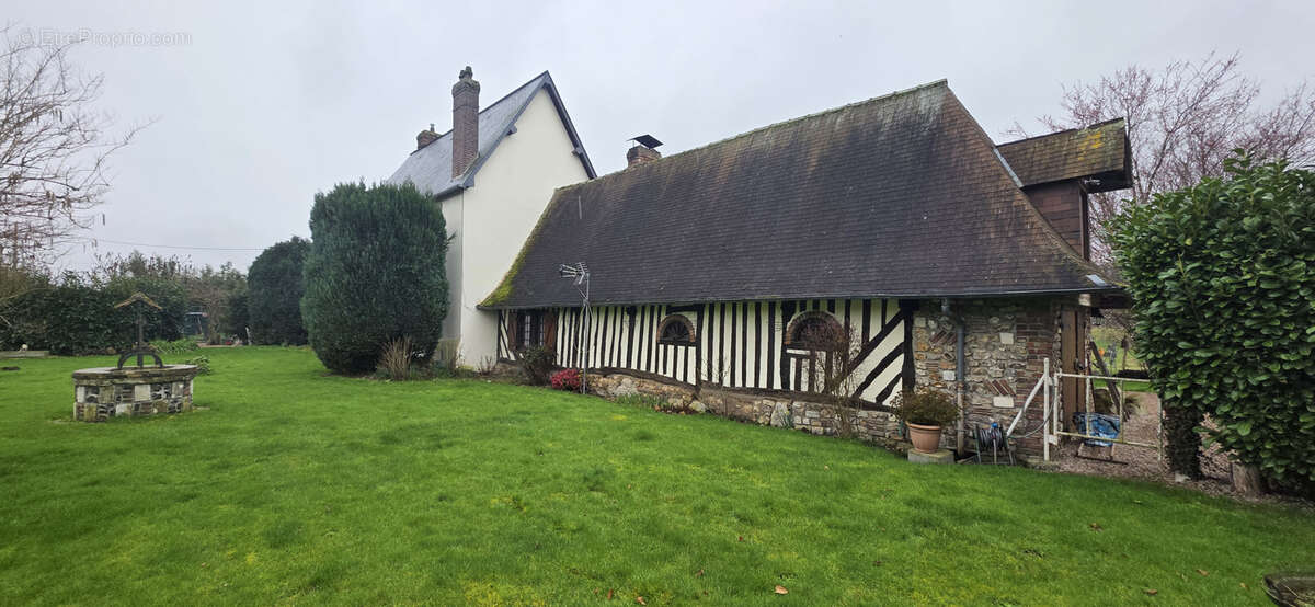 Maison à MONTFORT-SUR-RISLE