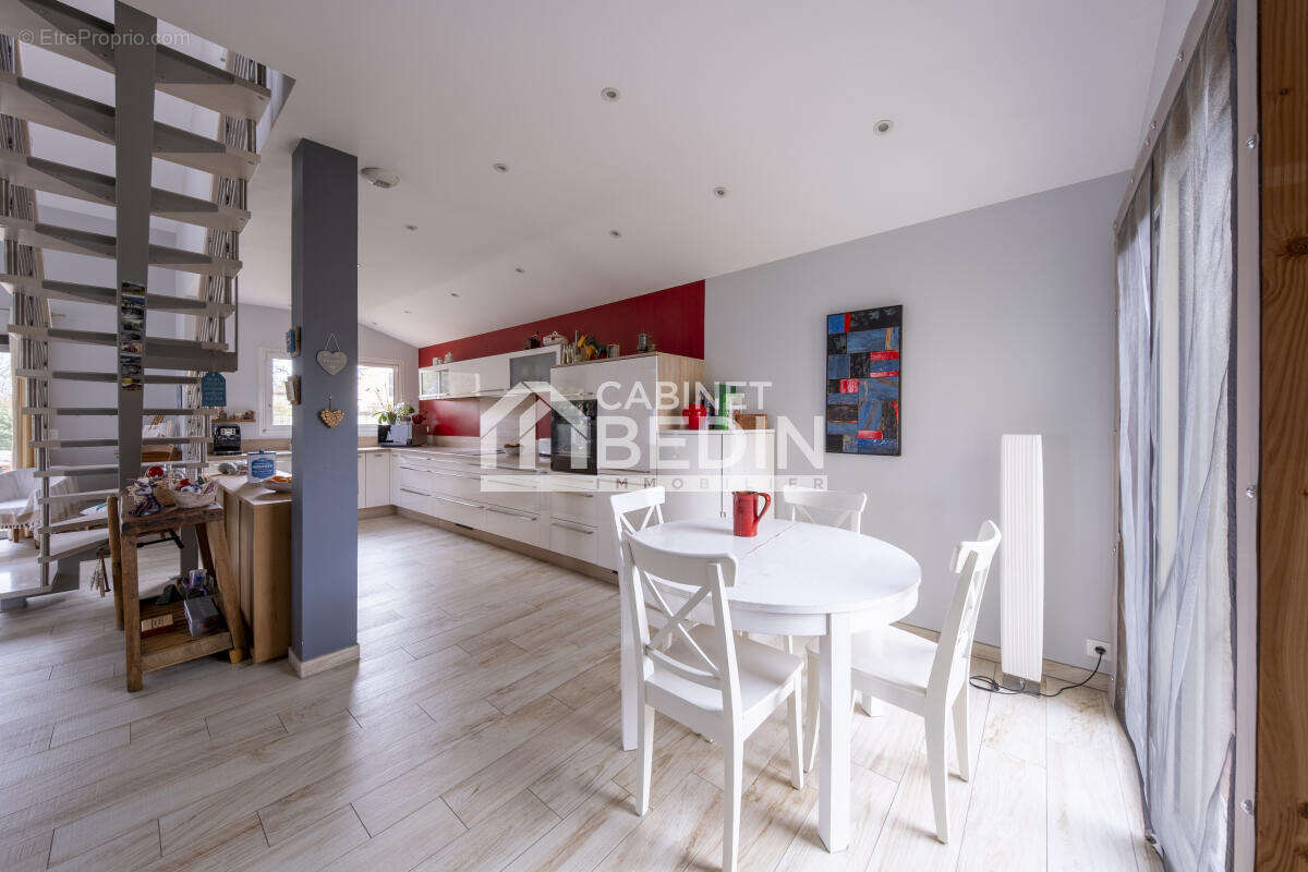 Maison à TOURNEFEUILLE