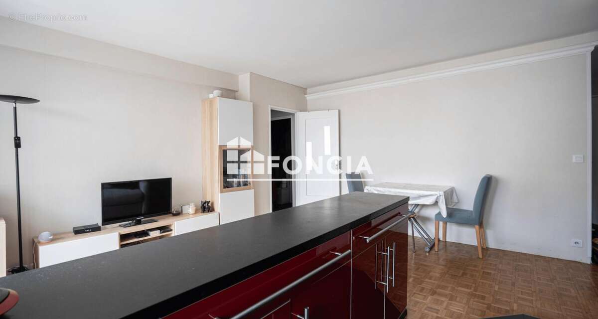 Appartement à PARIS-12E