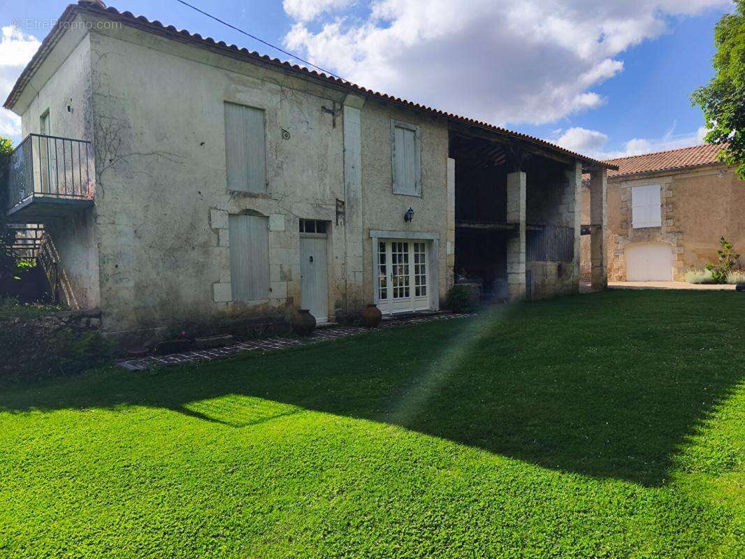 Maison à RIBERAC