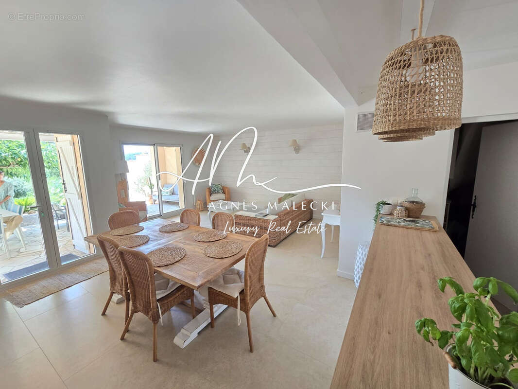 Maison à LA CROIX-VALMER