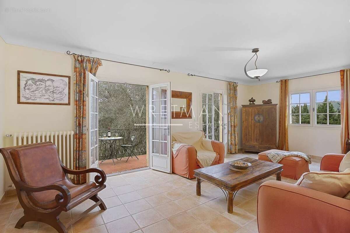 Villa au calme dans un domaine fermé à pied de commerces - Mougins - photo 7