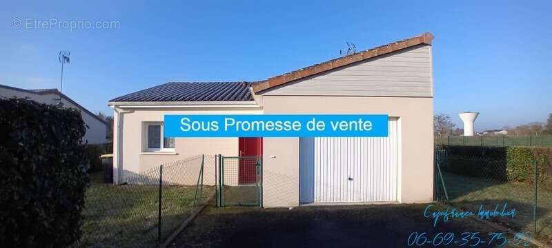 Maison à PLEUMARTIN