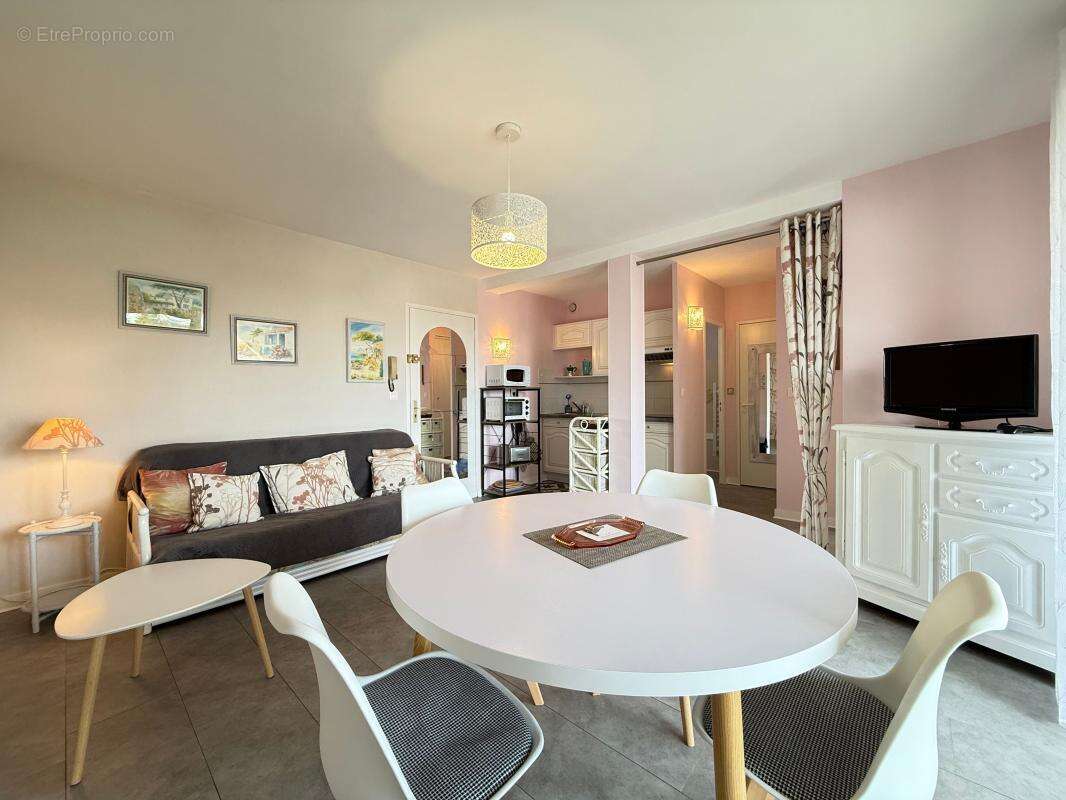 Appartement à VAUX-SUR-MER