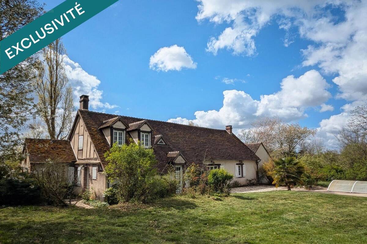 Photo 1 - Maison à CHAMBEUGLE