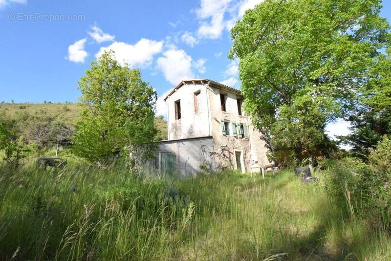 Maison à CASTELLANE