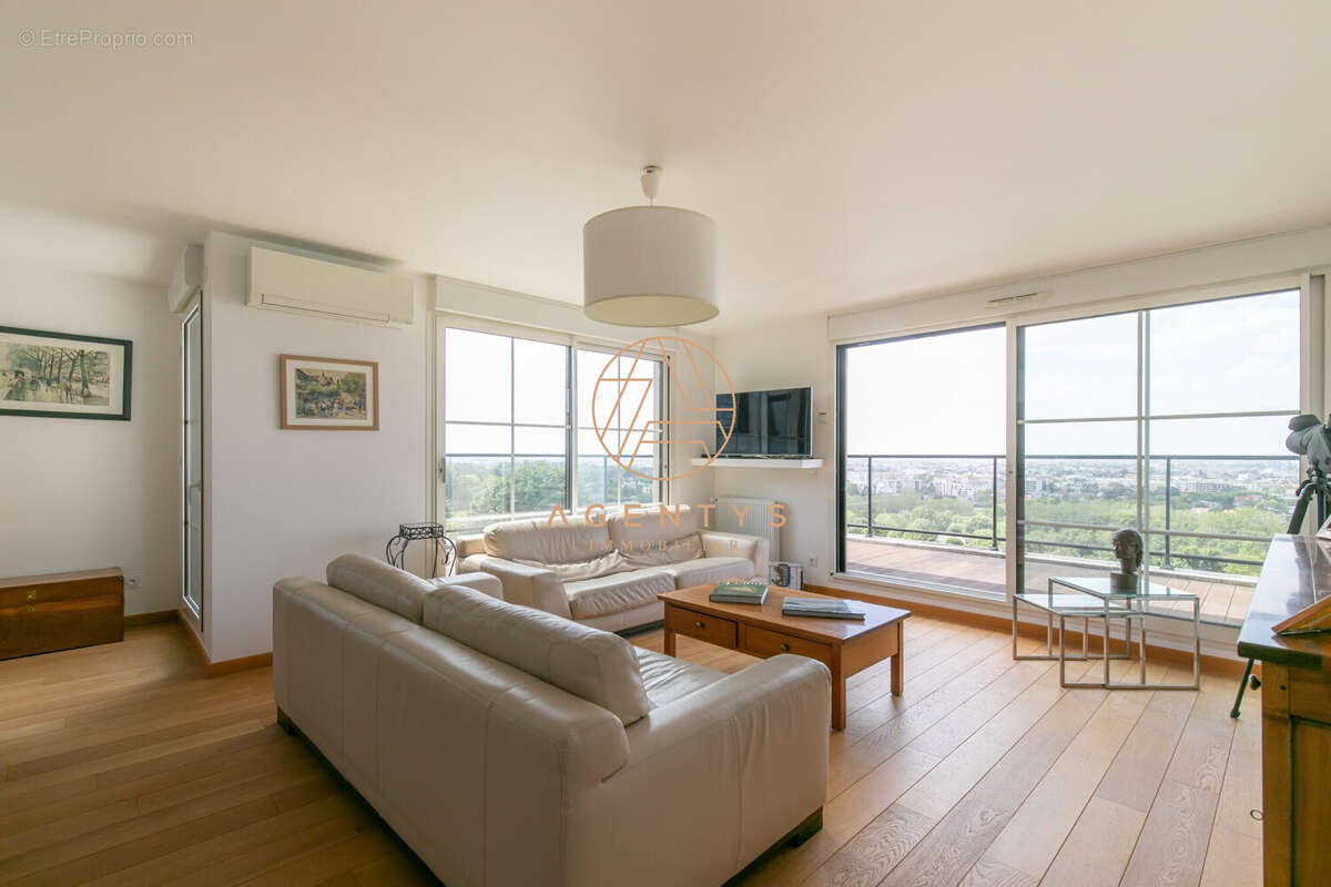 Appartement à CHENNEVIERES-SUR-MARNE