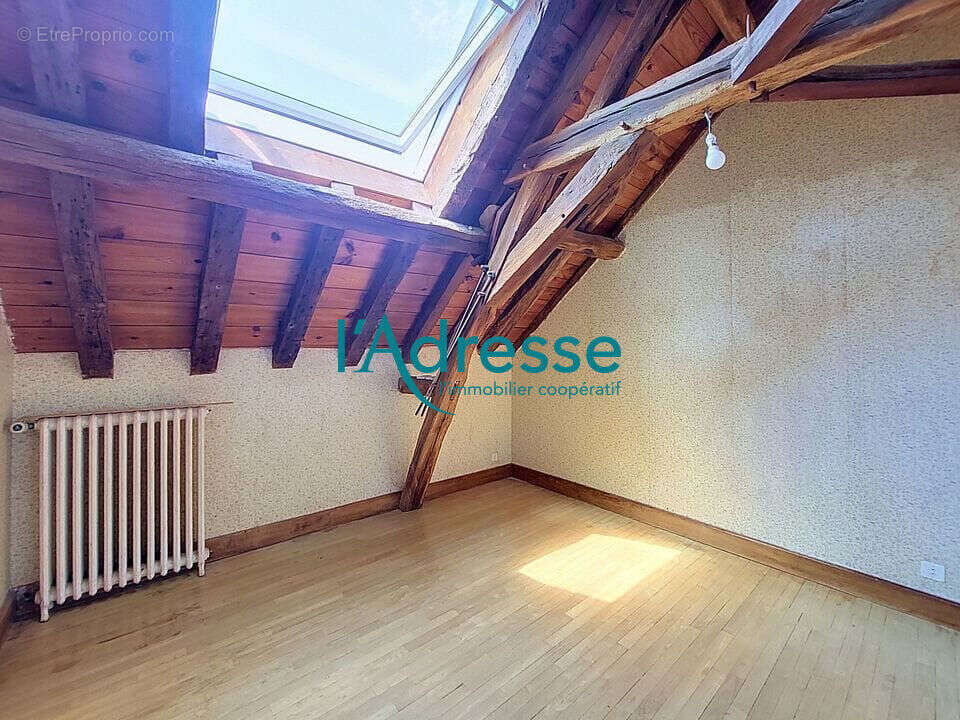 Longère de caractère 142 m2 habitables en campagne - photo 10