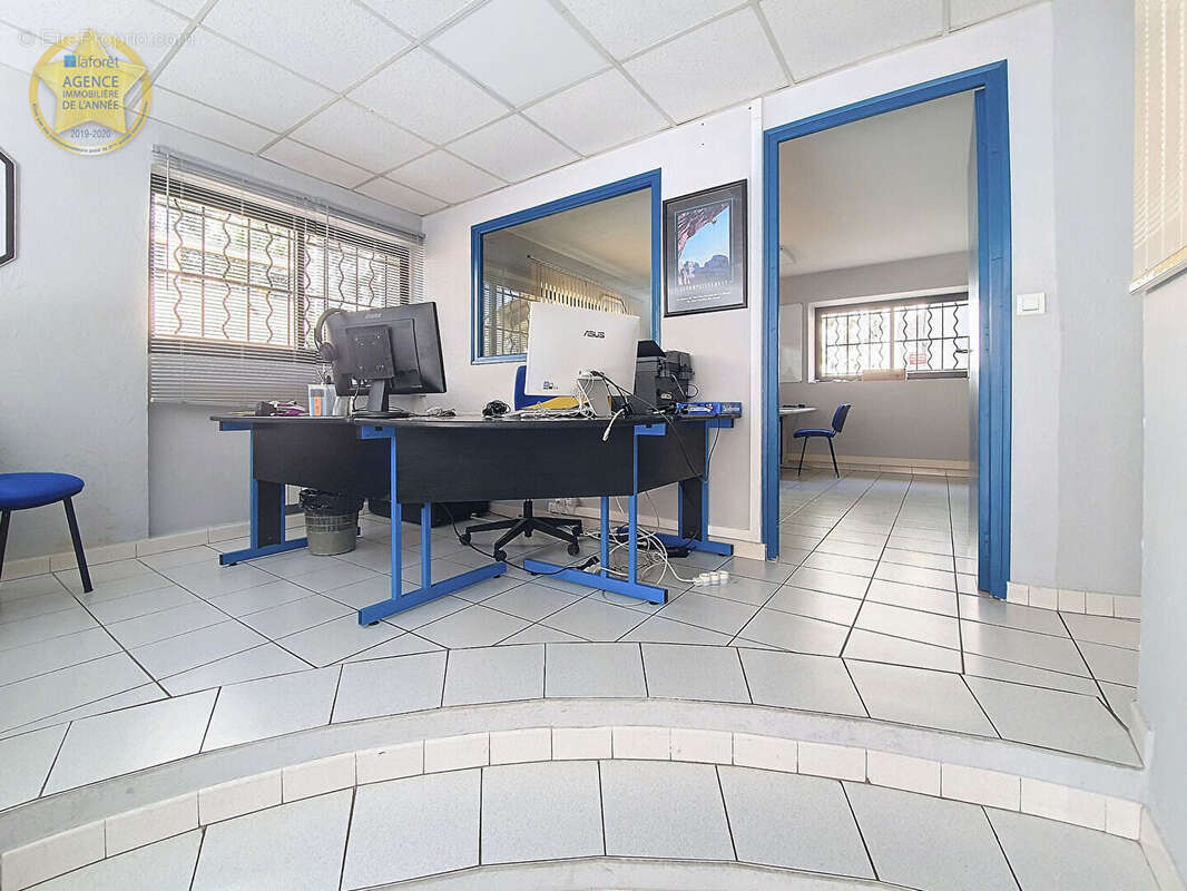 Commerce à LES ANGLES