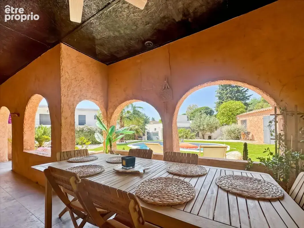 Maison familiale de 231 m² avec piscine, double garage et studio indépendant - photo 5