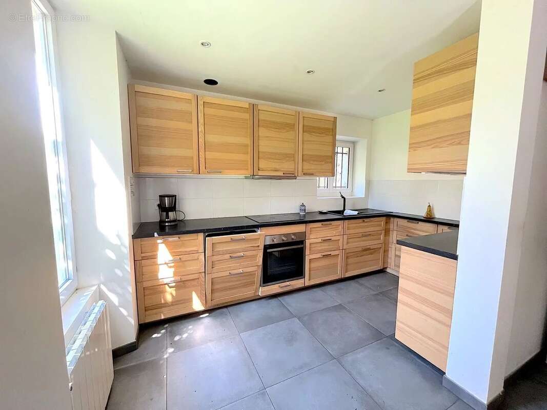 Maison à LEVIS-SAINT-NOM