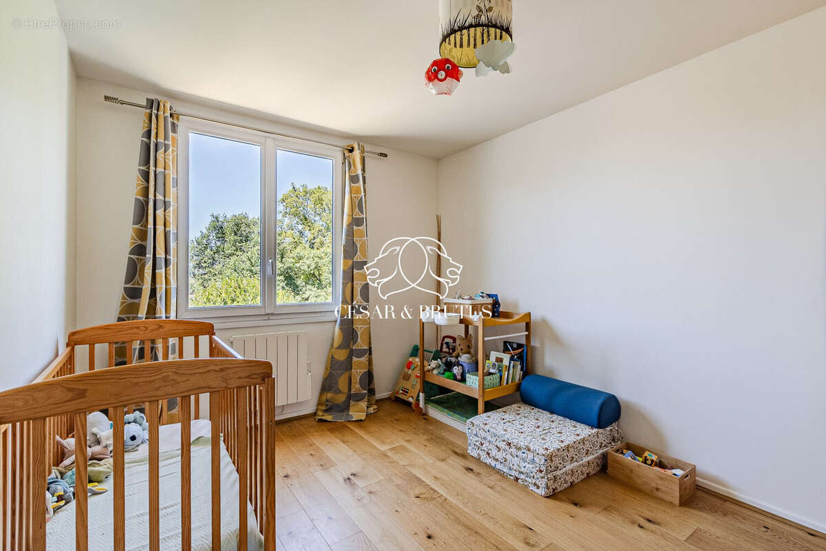 Appartement 83 m² à Villeurbanne  - photo 6