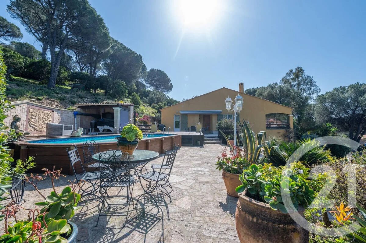 Maison à LE LAVANDOU