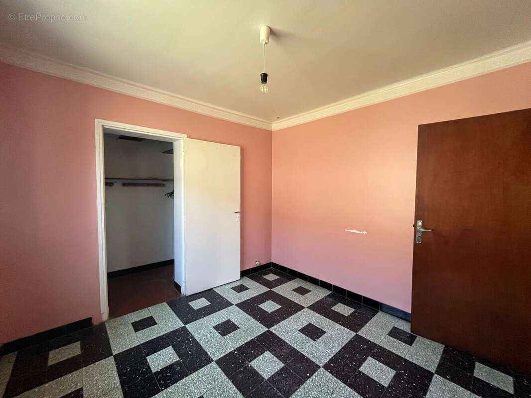 Maison à PEYRIAC-MINERVOIS