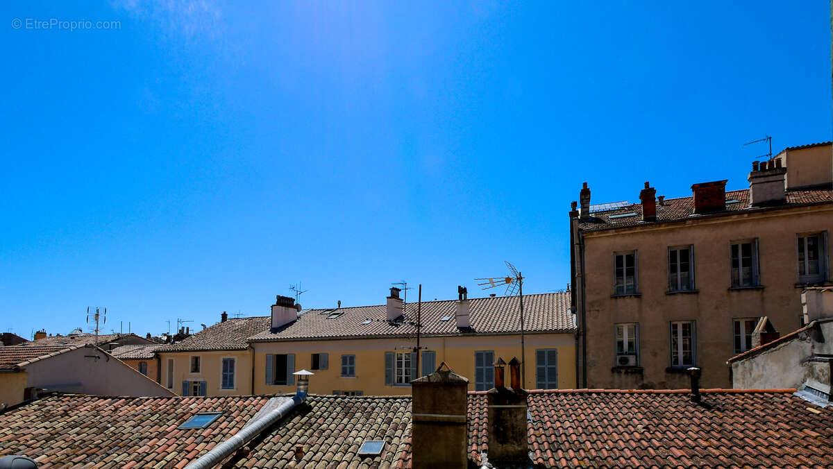 Appartement à HYERES