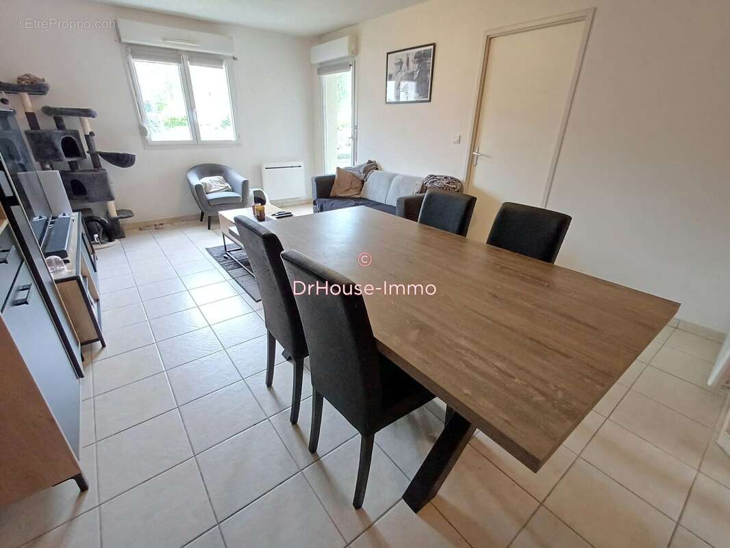 Appartement à LEHAUCOURT