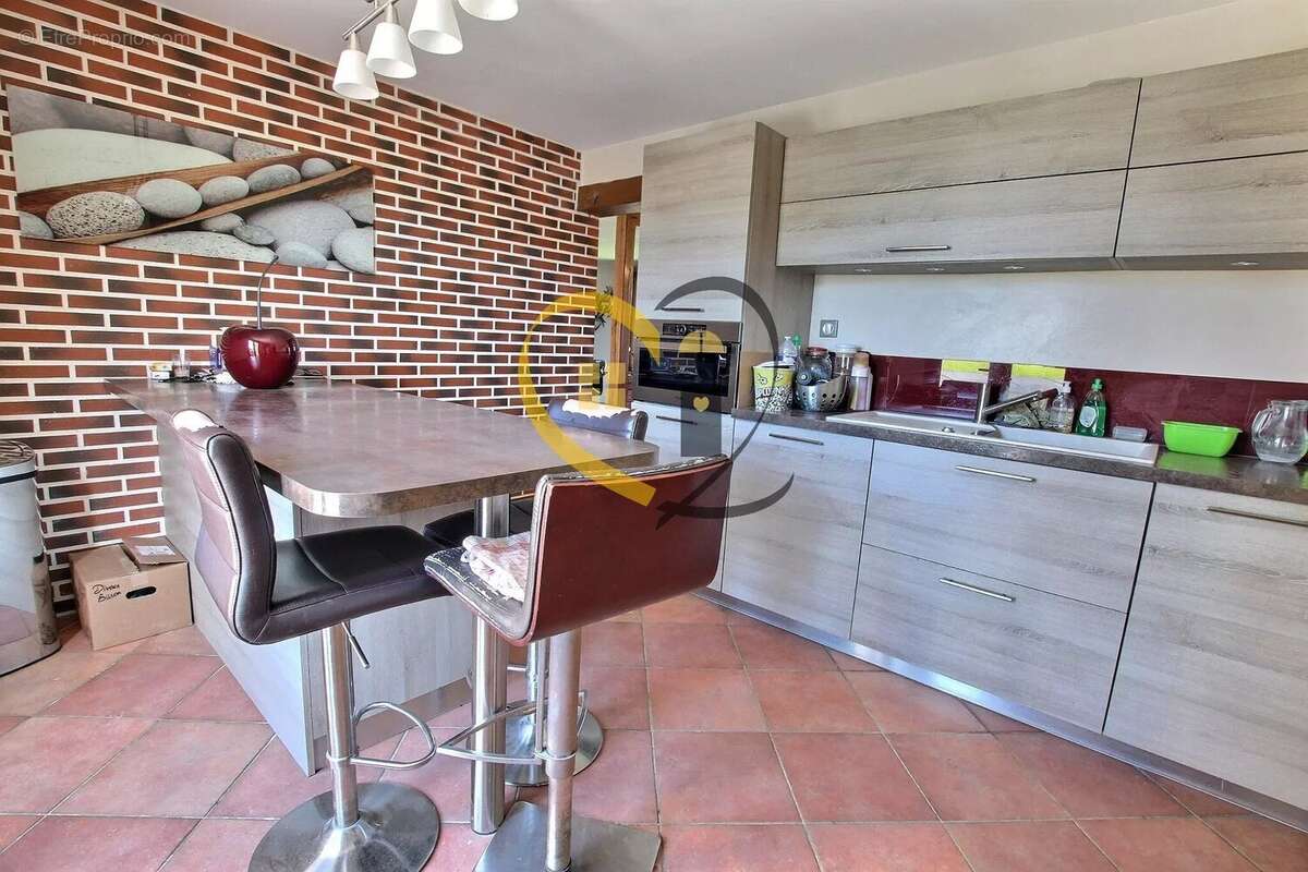 Maison à LOURY