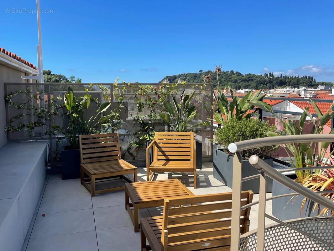 Appartement à NICE