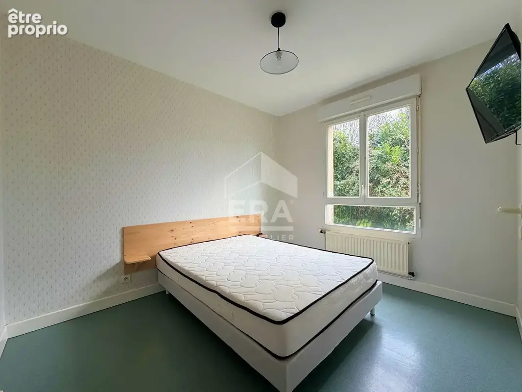 Immeuble 550m² à roullet-saint-estèphe - photo 13