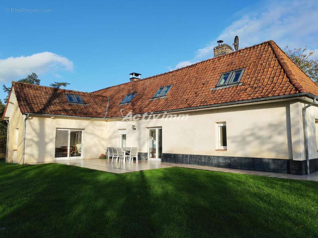 4275 47 - Maison à HESDIN