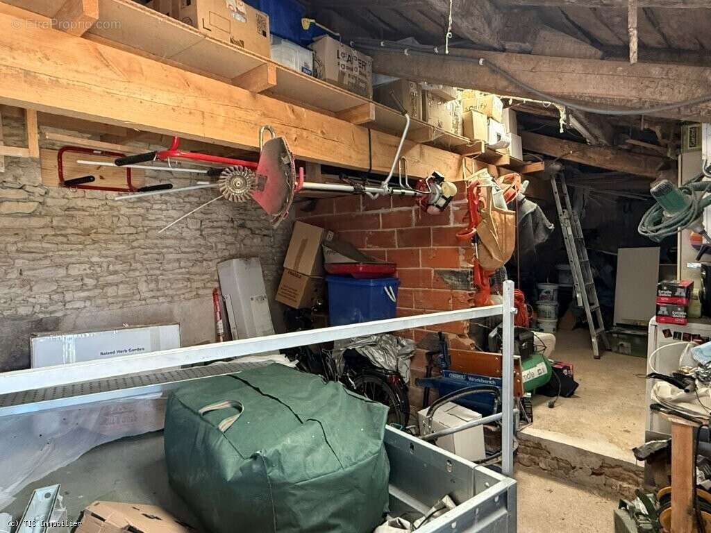 Maison de Campagne Avec 4 Chambres à Loubille - Exclusif à TIC IMMOBILER - photo 24