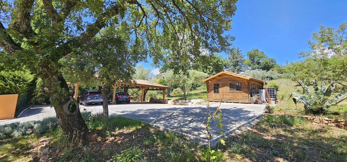 Double villa 200m2 sur un terrain de 5340m2 avec double garage 3 carports et piscine - photo 25