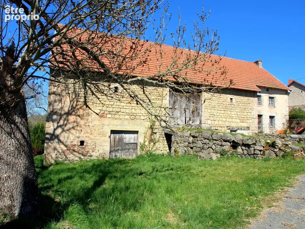 Maison à LA VILLETELLE