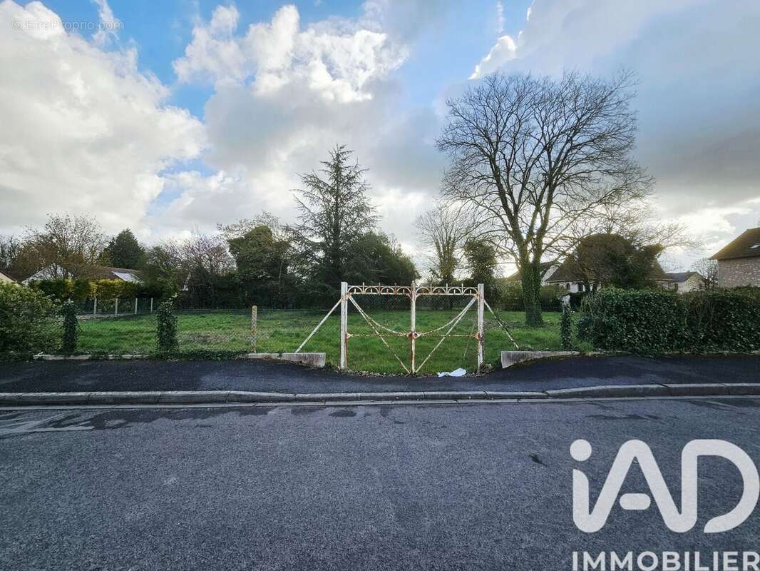 Photo 2 - Terrain à MAROLLES-SUR-SEINE