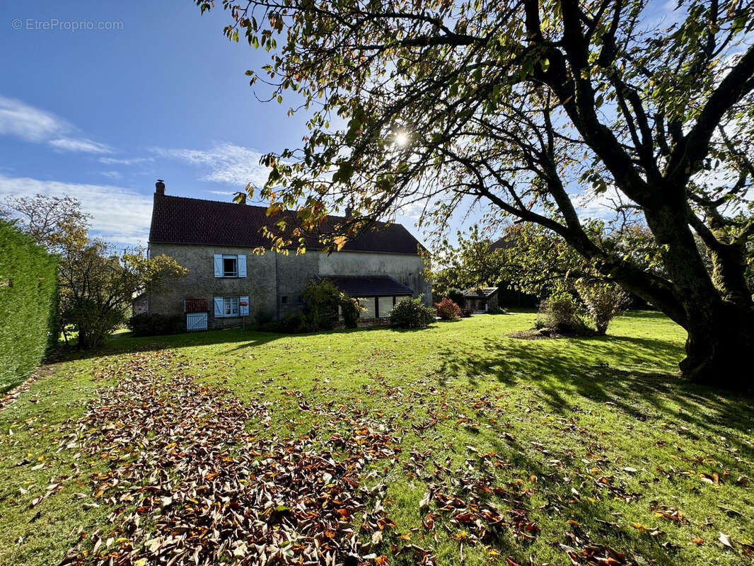 Maison à COULOMMIERS
