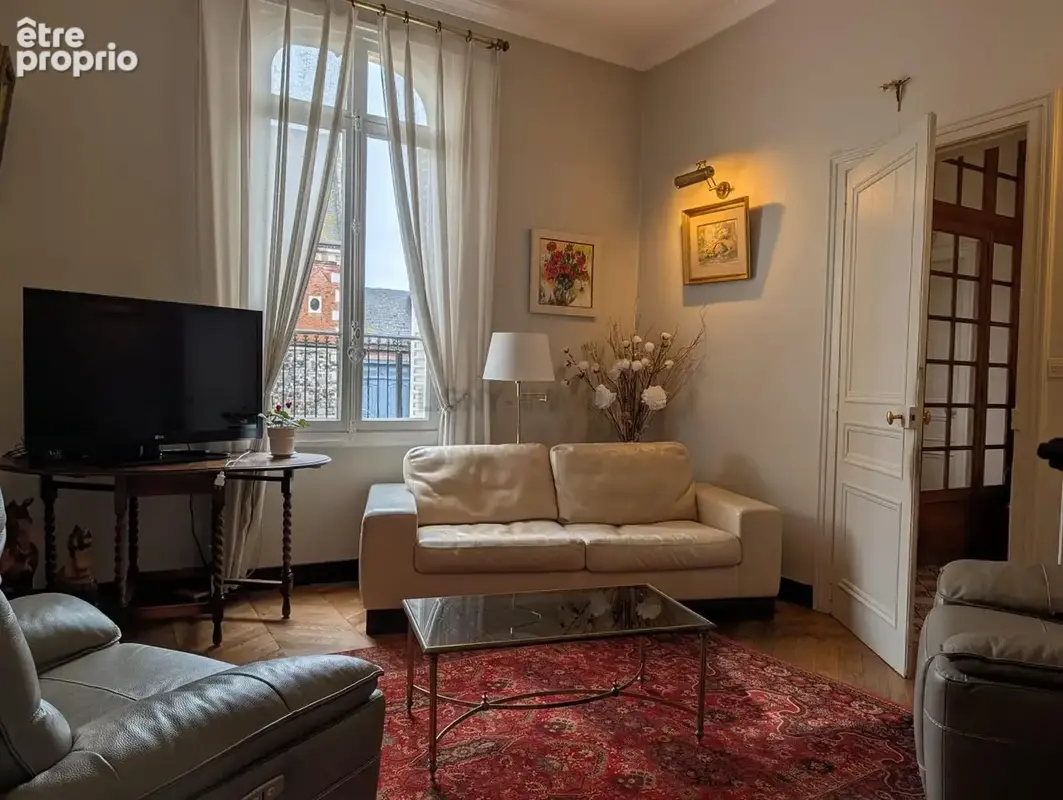 Maison de Maitre - ENVERMEU Centre Bourg - photo 4