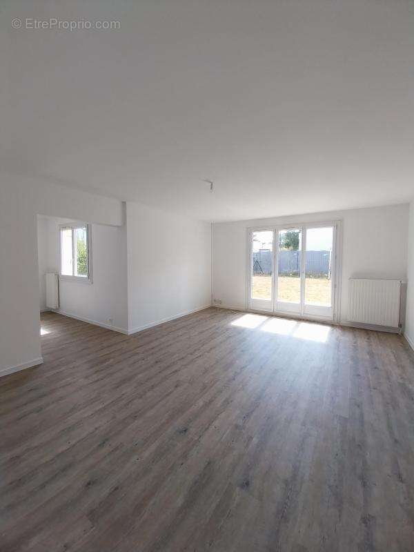 Charmante maison t3 nozay avec grand jardin - photo 6