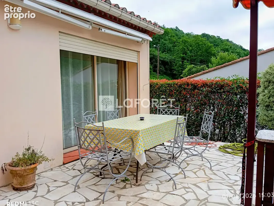 Villa 138m² Piscine, Garage /1100m² - PRATS DE MOLLO (66) - photo 10