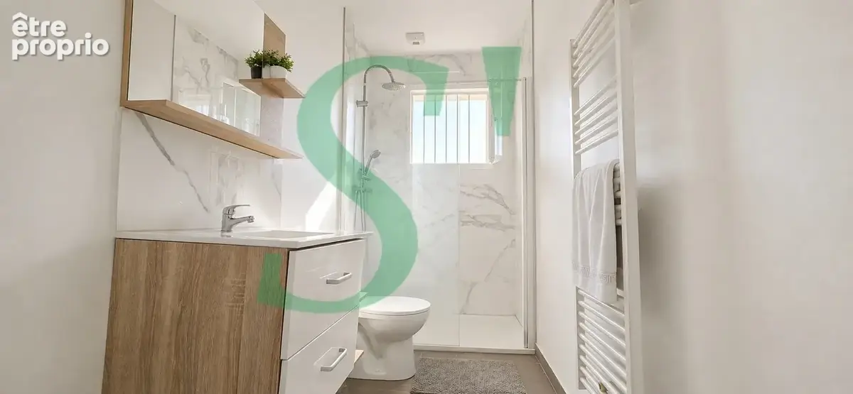 Maison récente de 2018  96,7 m² habitables + étage aménageable de 83 m² - photo 8