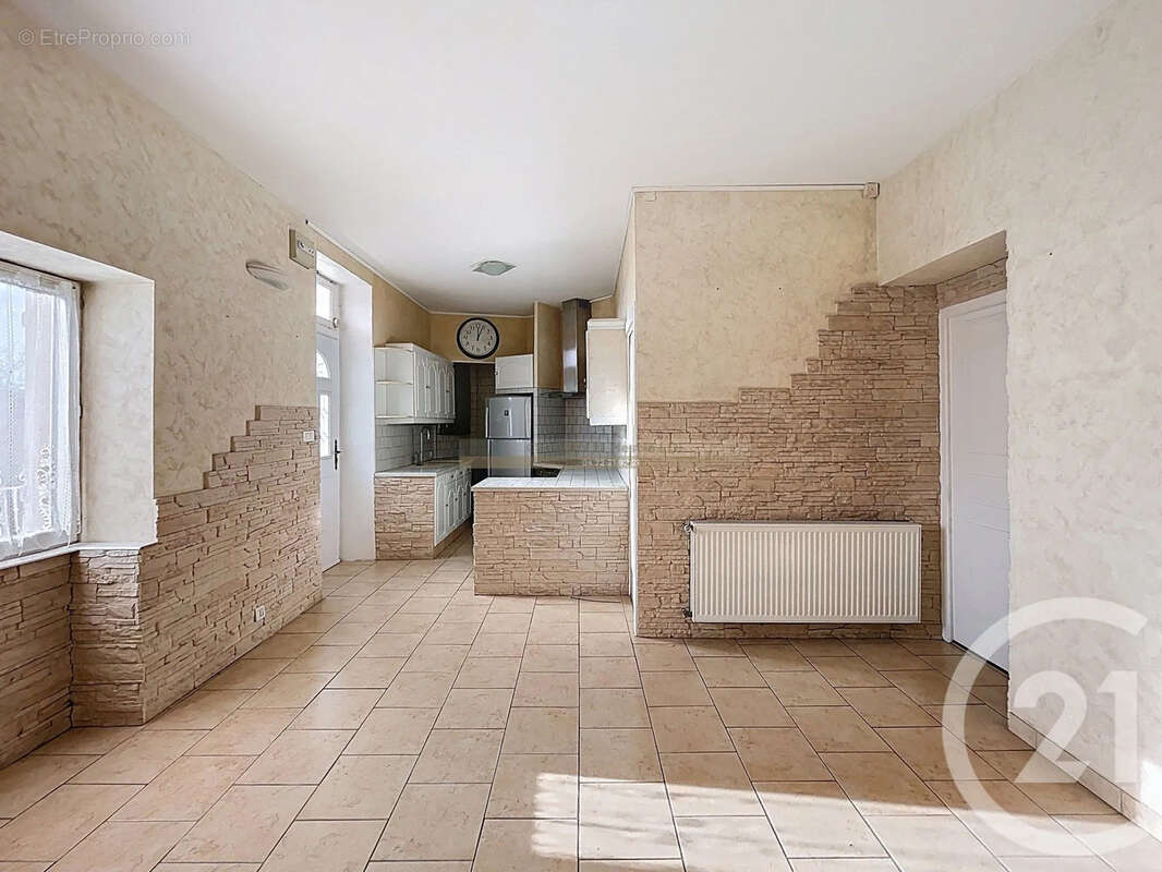 Appartement à GRIGNY