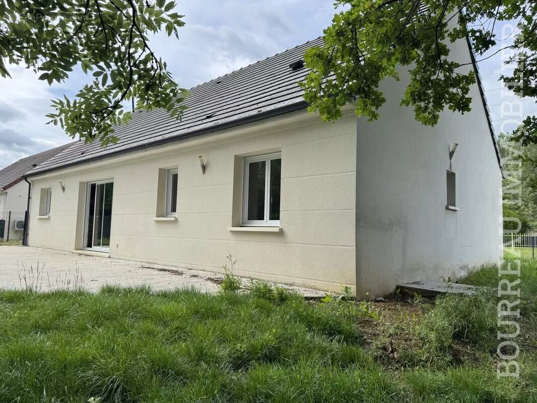 Maison à JOIGNY