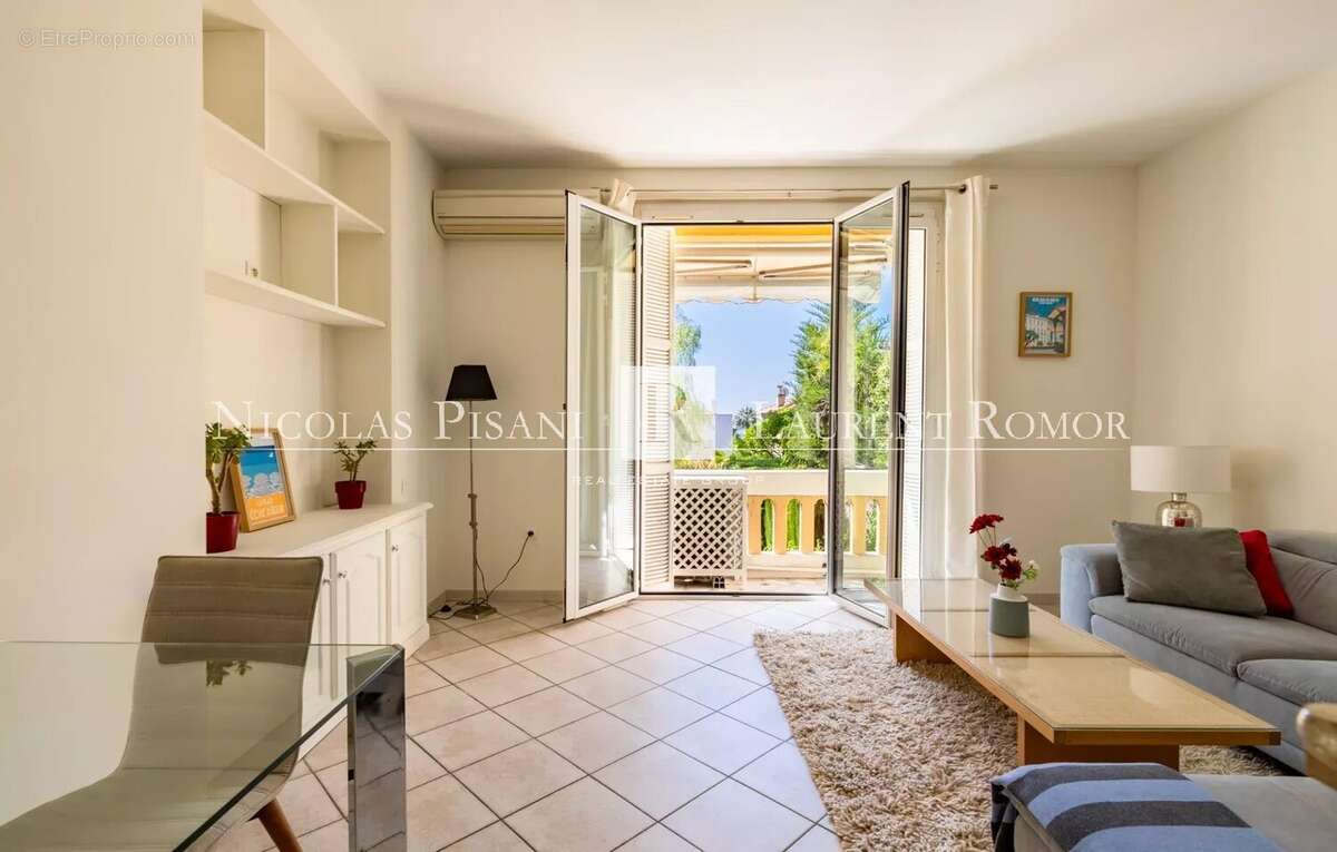 Appartement à BEAULIEU-SUR-MER