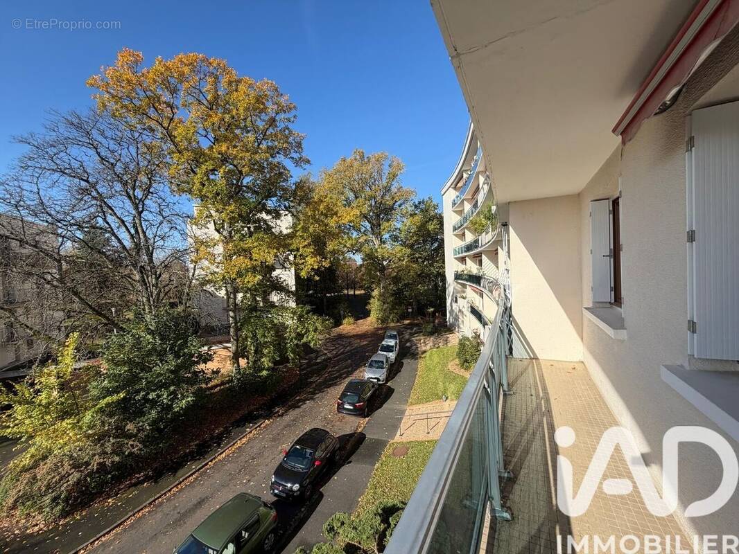 Photo 1 - Appartement à SAINT-CYR-SUR-LOIRE