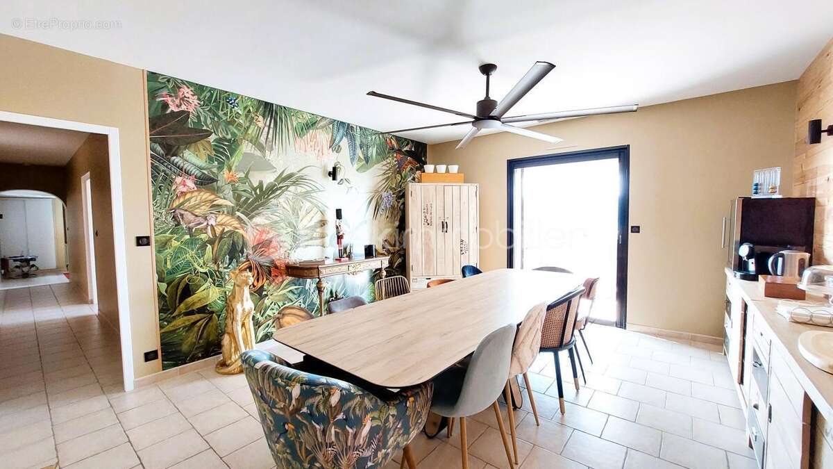 Maison à SAINT-THOME