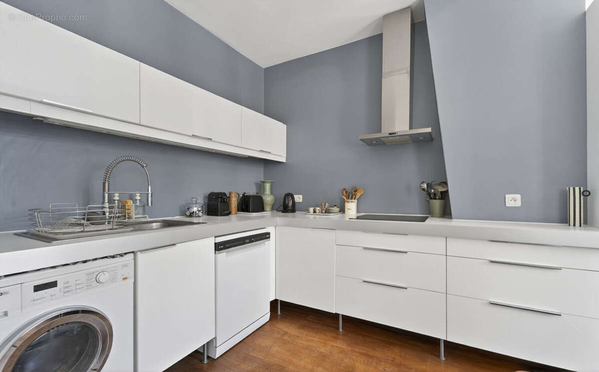 Appartement à PARIS-15E