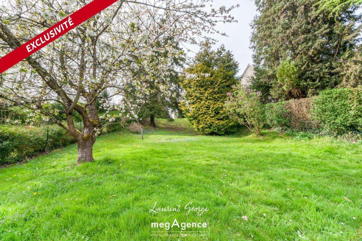 Maison à SAINT-LEGER-DU-BOURG-DENIS