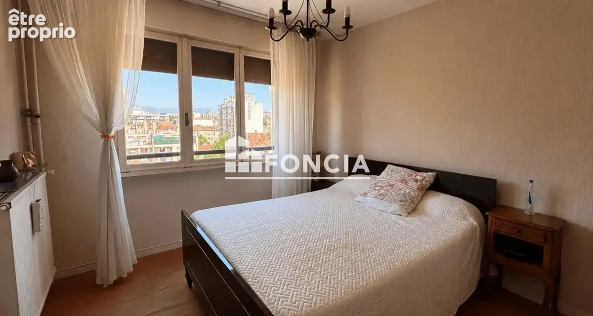 CHARTREUX – Appartement Type 3 de 76 m² avec balcon et loggia au 7eme étages sur 8 - photo 9
