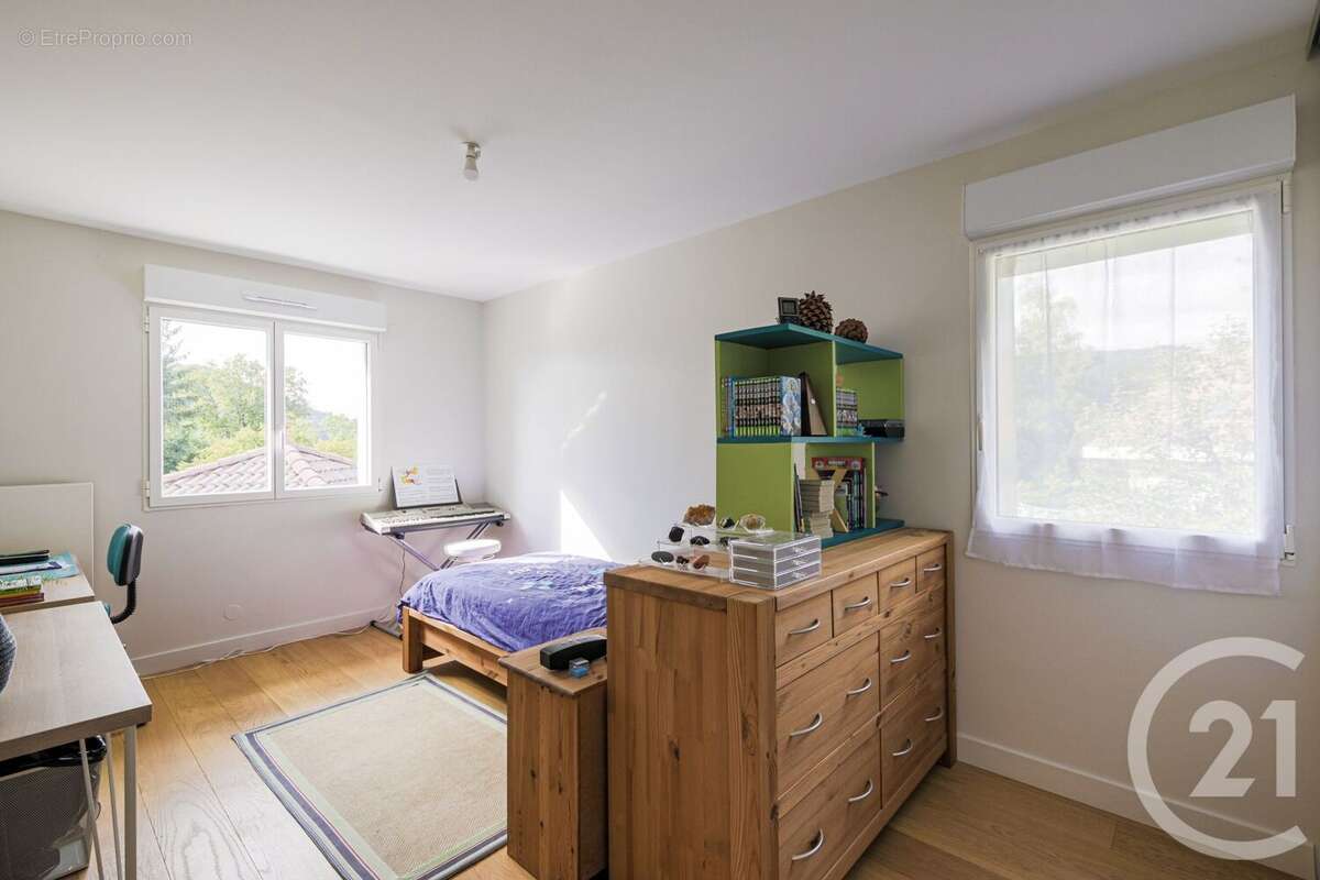 Maison à SAINT-MARTIN-D&#039;URIAGE