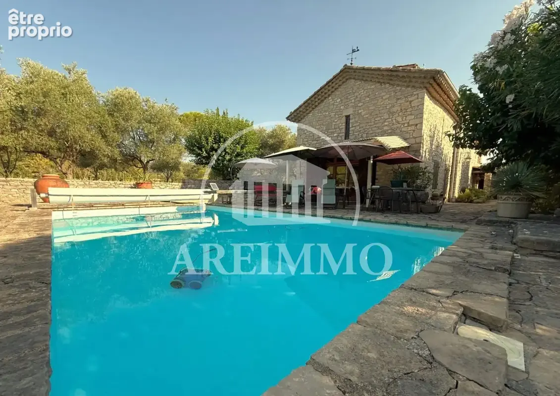 Maison 210 m² à Saint-Hippolyte-Du-Fort  - photo 4