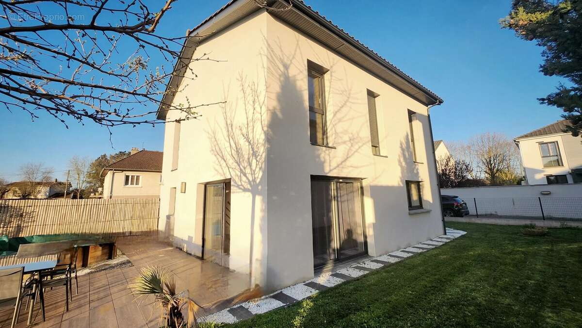 Maison à THIL